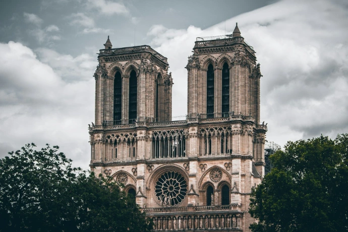 Notre Dame De Paris during daytime